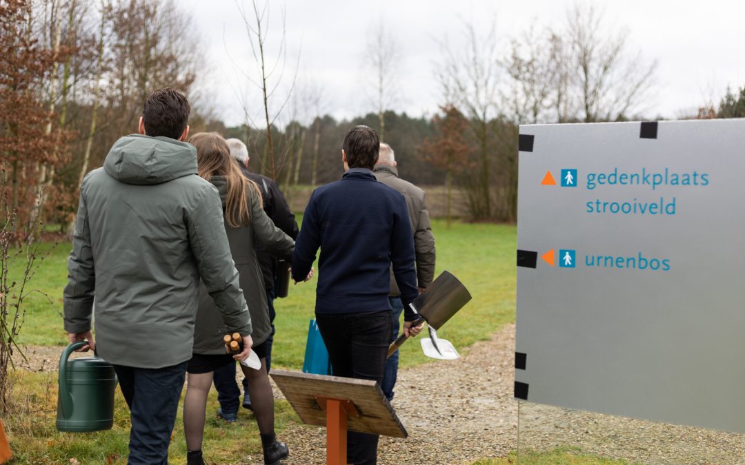 DELA biedt mogelijkheid tot plaatsen herinneringsboom